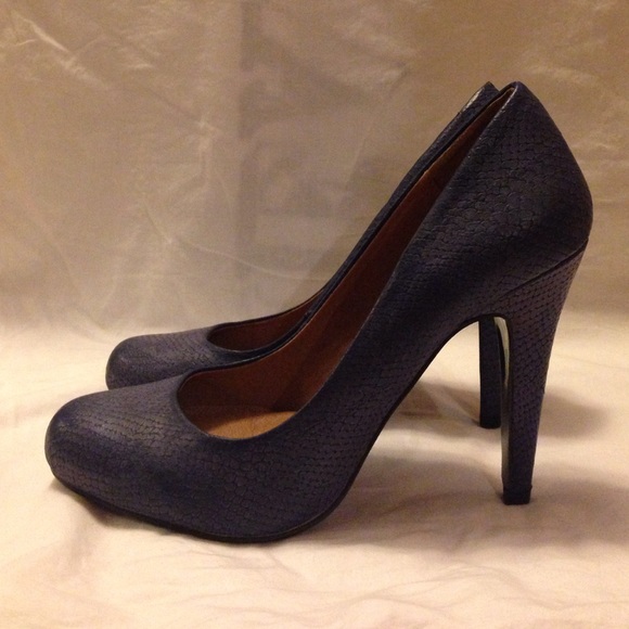 Madeline Girl Heels - Picture 2 of 4