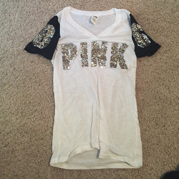 New vs tee sequins