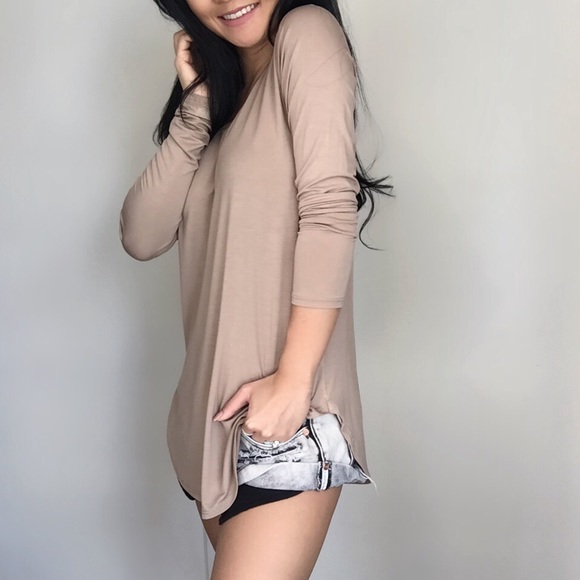 •SOLD OUT• "Staple Nude Long Sleeve" - Picture 2 of 4