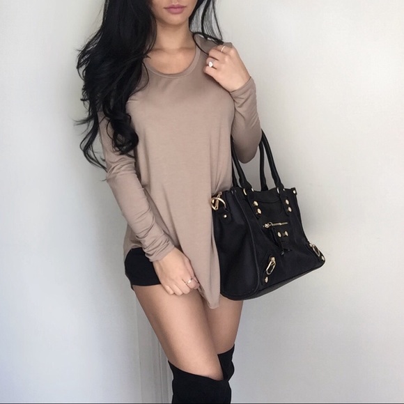 •SOLD OUT• "Staple Nude Long Sleeve" - Picture 4 of 4