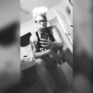 Meet your Posher, Lee