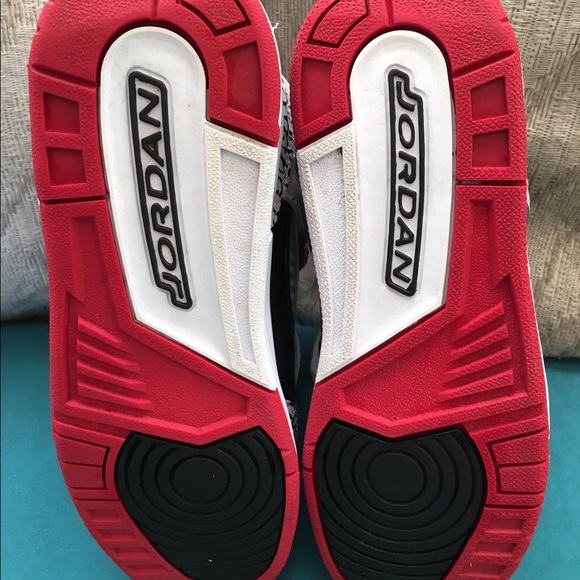 Air Jordan Spizike - Picture 3 of 3