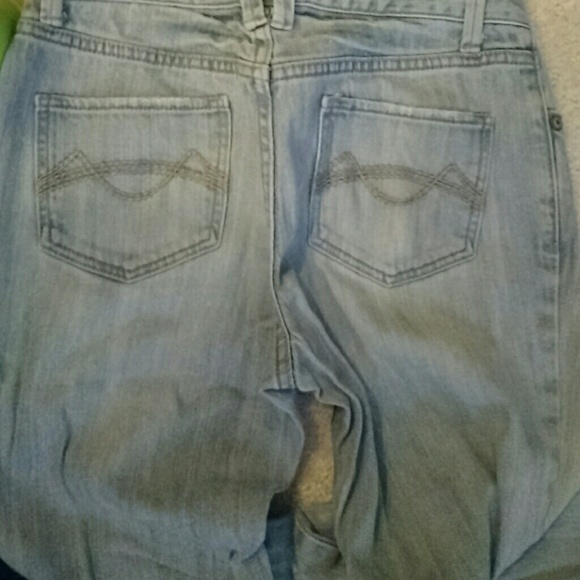 Jeans! - Picture 2 of 2