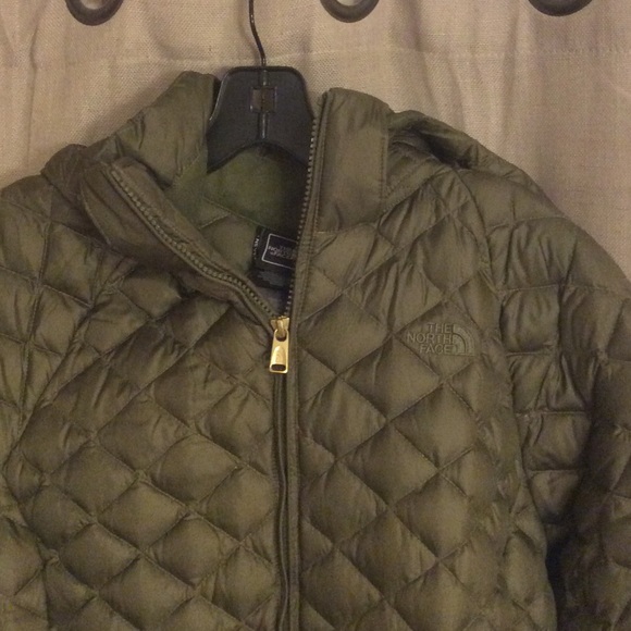 NWOT North Face down jacket! Super light weight!