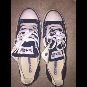 Black & White Low Converse MENS SIZE 6.5