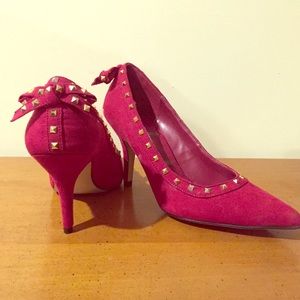 ELLE pointed heels SIZE 6