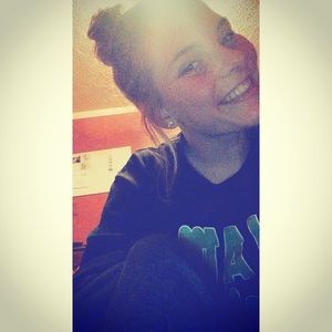 Meet your Posher, Kendra