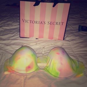 Victoria's Secret bra, never worn