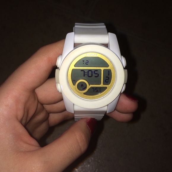 Nixon Watch