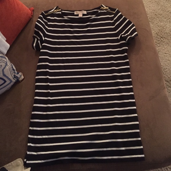 MICHAEL Michael Kors Tops - Michael Kors black and white stripe top SZ M