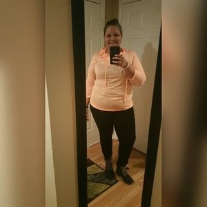 Meet your Posher, Gloribel