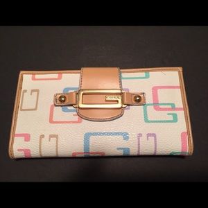 Guess wallet