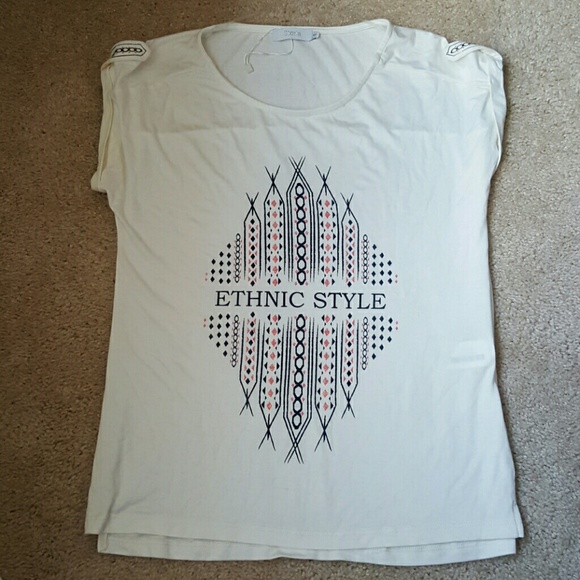 White t-shirt