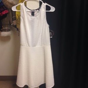 Sleeveless dress