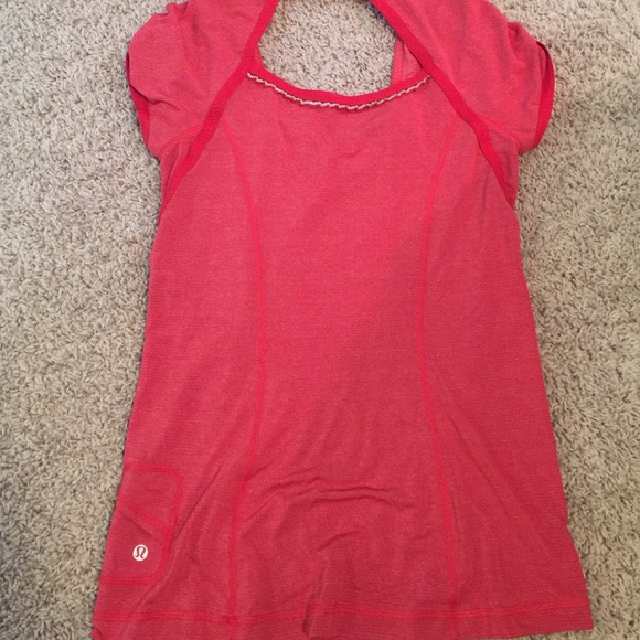 Cute lulu tee