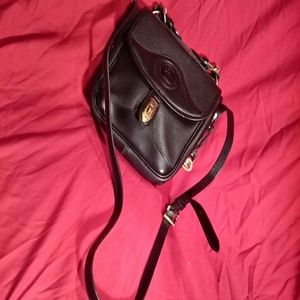 Black beautiful doony n burk purse