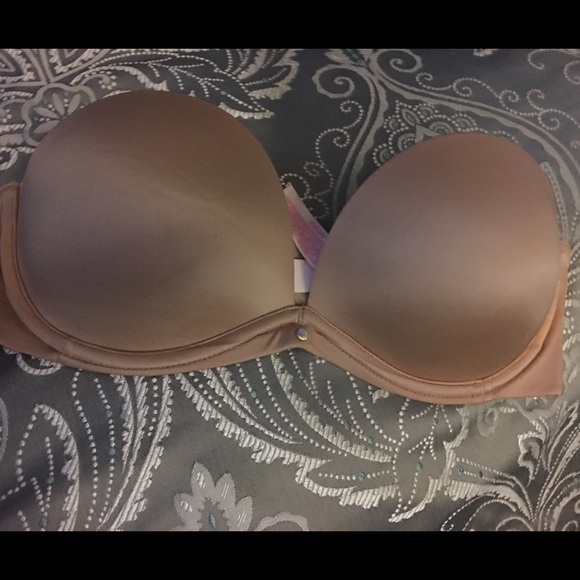 Super cute strapless vs bra
