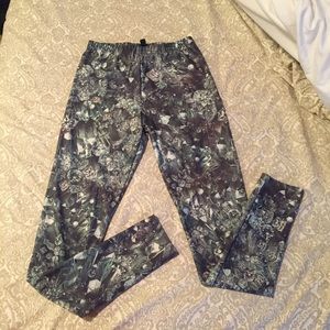 Guess Diamond Pattern Leggings