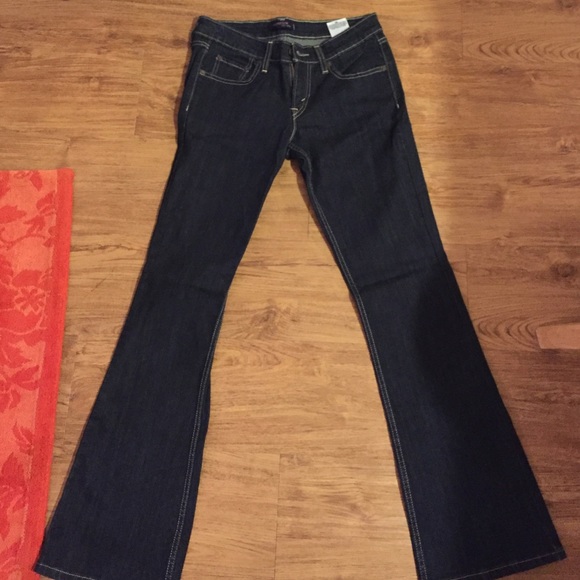 Levis Superlow 518 Jeans - Size 5M