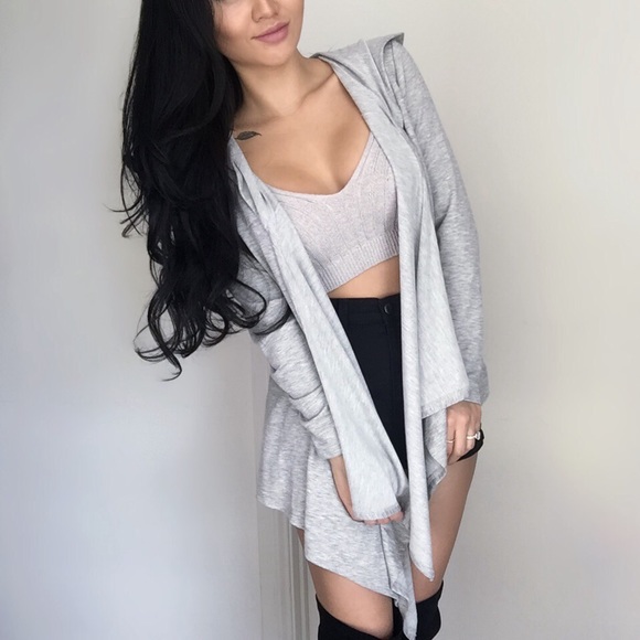 •LAST ITEM•"Heather Gray Spring Cardi" - Picture 2 of 4