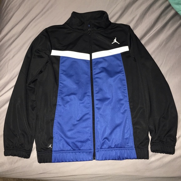 Boys Air Jordan zip up
