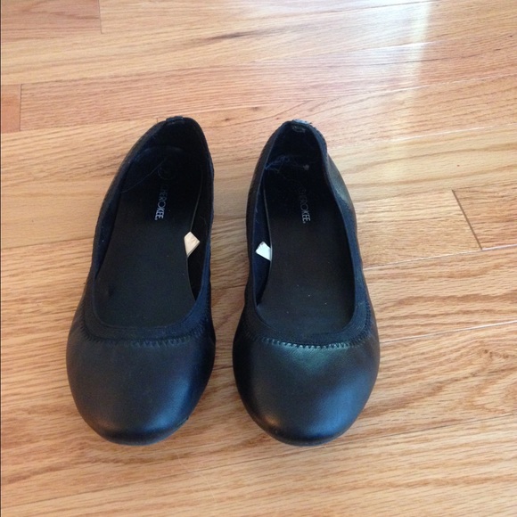 These are black flats.