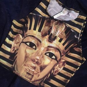 Egyptian print crop top