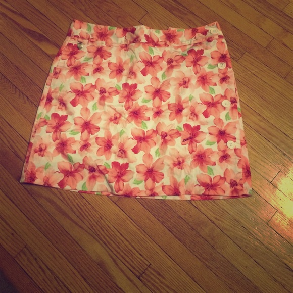 Tropical Floral skort Liz Claiborne size 8 EUC
