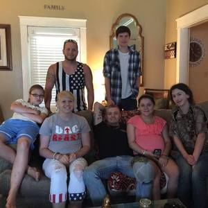 Meet your Posher, Chuck