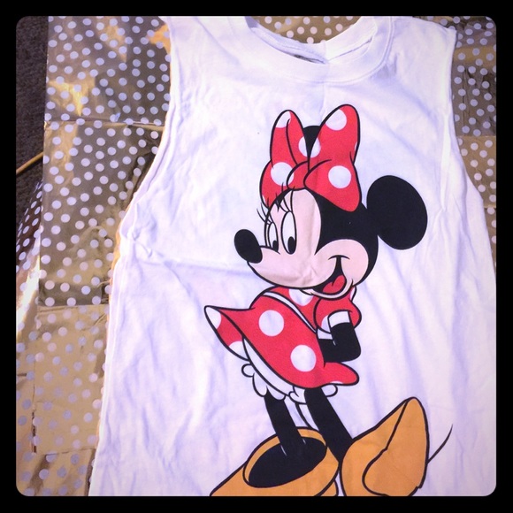 Minnie muscle shirt💗