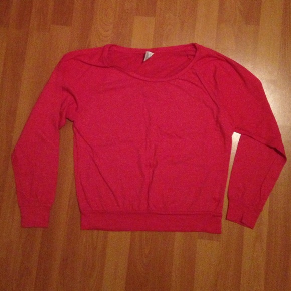 VS Pink crew neck long-sleeve tee
