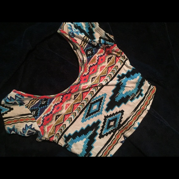 Aztec print crop top