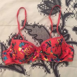 PRICE DROP!! NWOT Aerie "Bandeau Bra" 34A