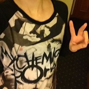 AWESOME MCR PULLOVER