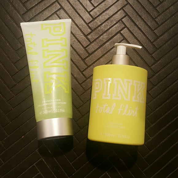 PINK VS