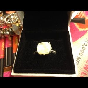Pandora pearl ring