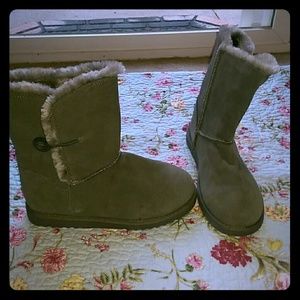 Xhiliration 'ugg' style boots