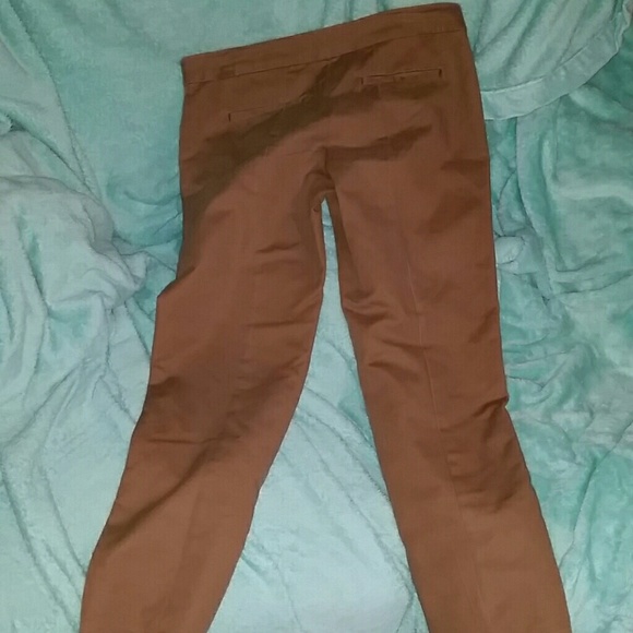 Brown cropped pants - Picture 3 of 3