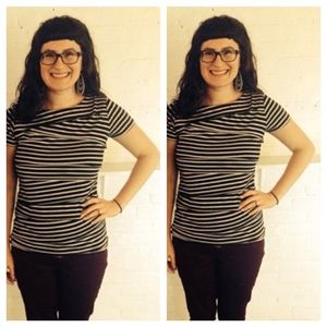 😎 Ruffled Layers Optical Stripe Top.