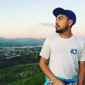 Meet your Posher, Devin