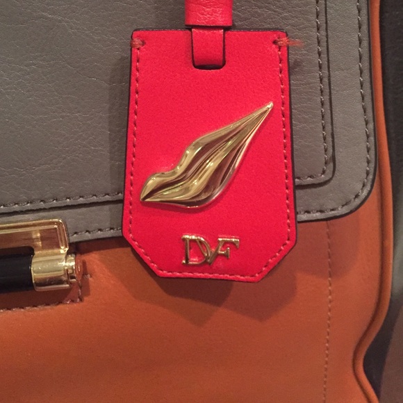 Handbag - Picture 4 of 4