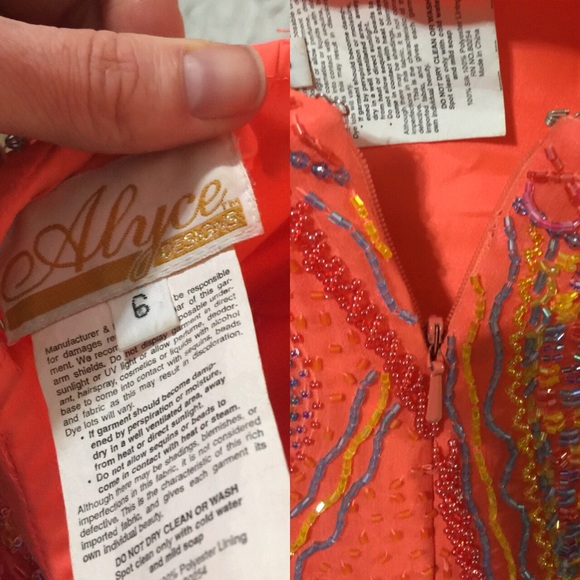 ⚡️Beaded Prom Dress ⚡️ - Picture 2 of 4