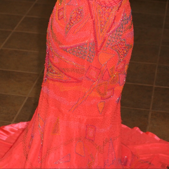 ⚡️Beaded Prom Dress ⚡️ - Picture 4 of 4