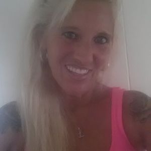 Meet your Posher, Laverne