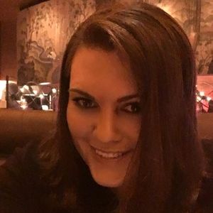 Meet your Posher, Veronica