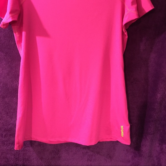 Reebok - Picture 2 of 3