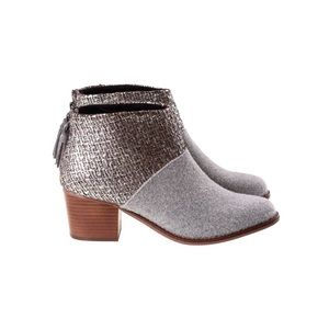 TOMS Leila felt silver grey ankle boots