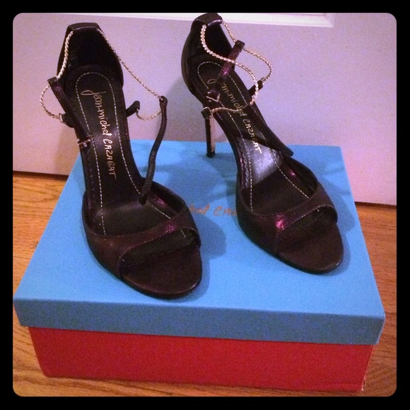 Jean Michel Cazabat Olivia Velvet dark cherry red - Picture 1 of 4