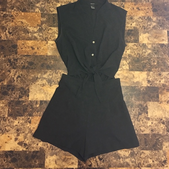 Tied Crop Romper(black)