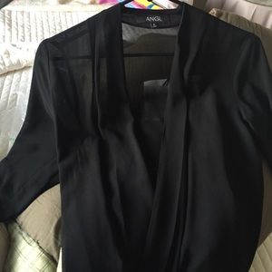 Angl sheer top size small